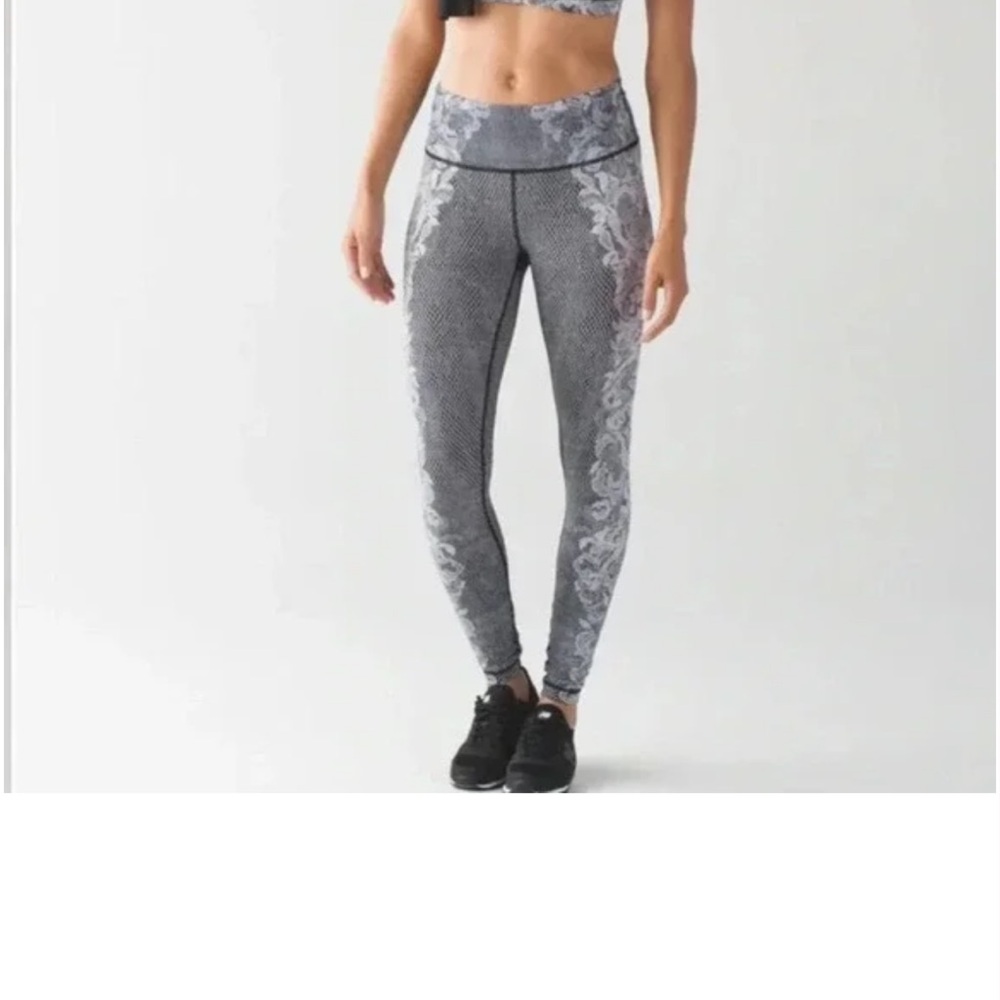 LULULEMON SPEED UP TIGHTS